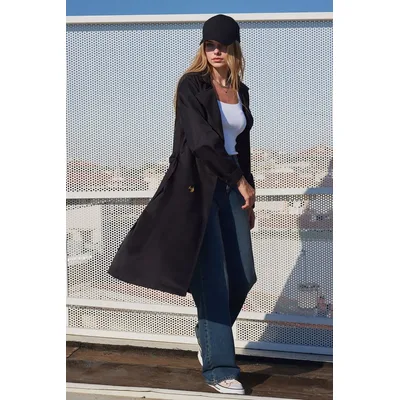 Doppelt gefütterter langer Trenchcoat