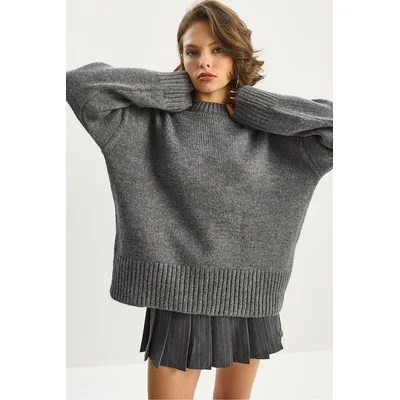 Texturiertes Oversize-Strickpullover mit Rundhalsausschnitt